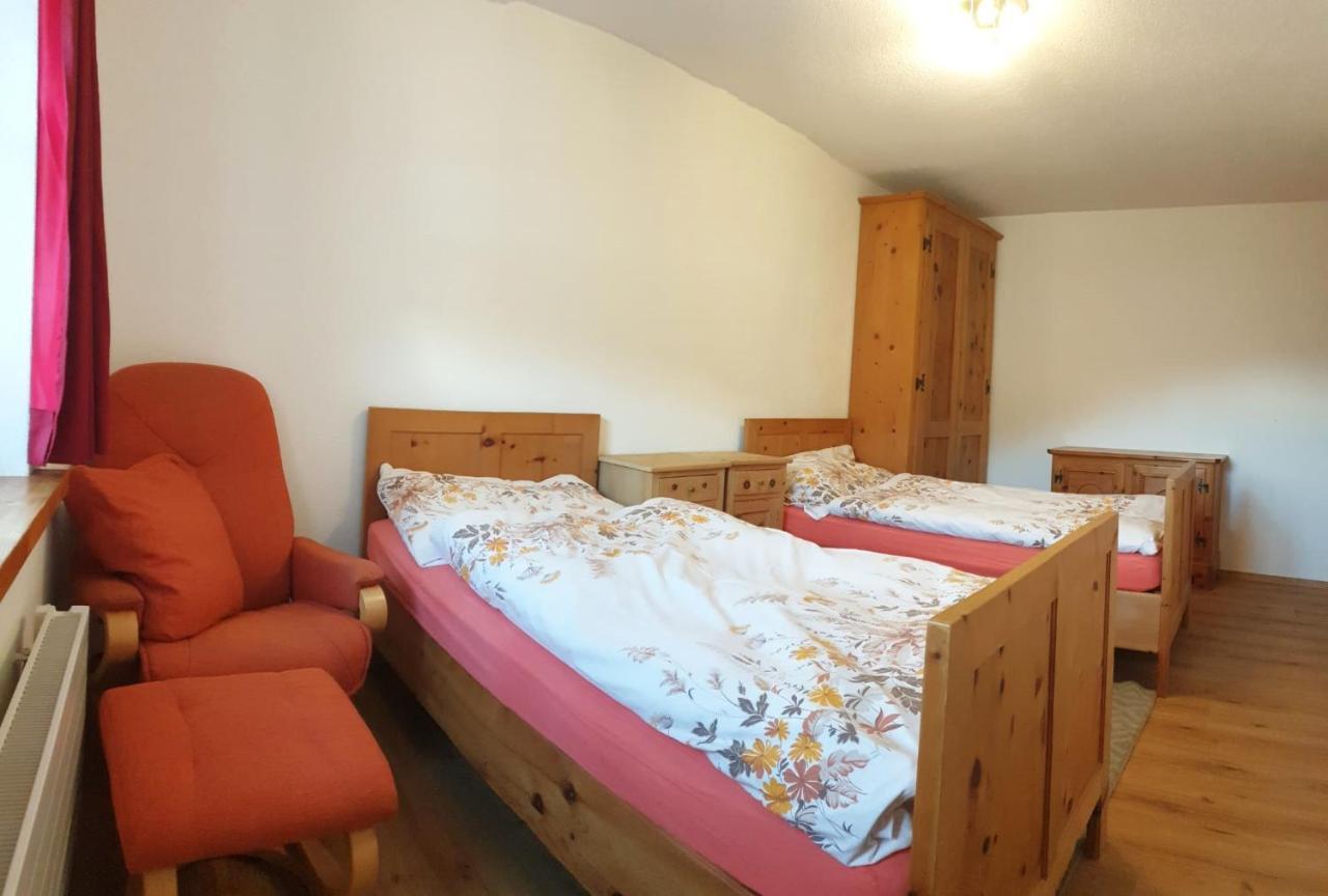 Privatzimmer Fasser In Muestair- Zentrale Lage المظهر الخارجي الصورة